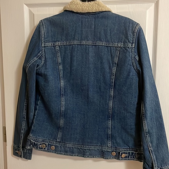 Old Navy Denim Sherpa Denim Jacket. - Picture 6 of 9